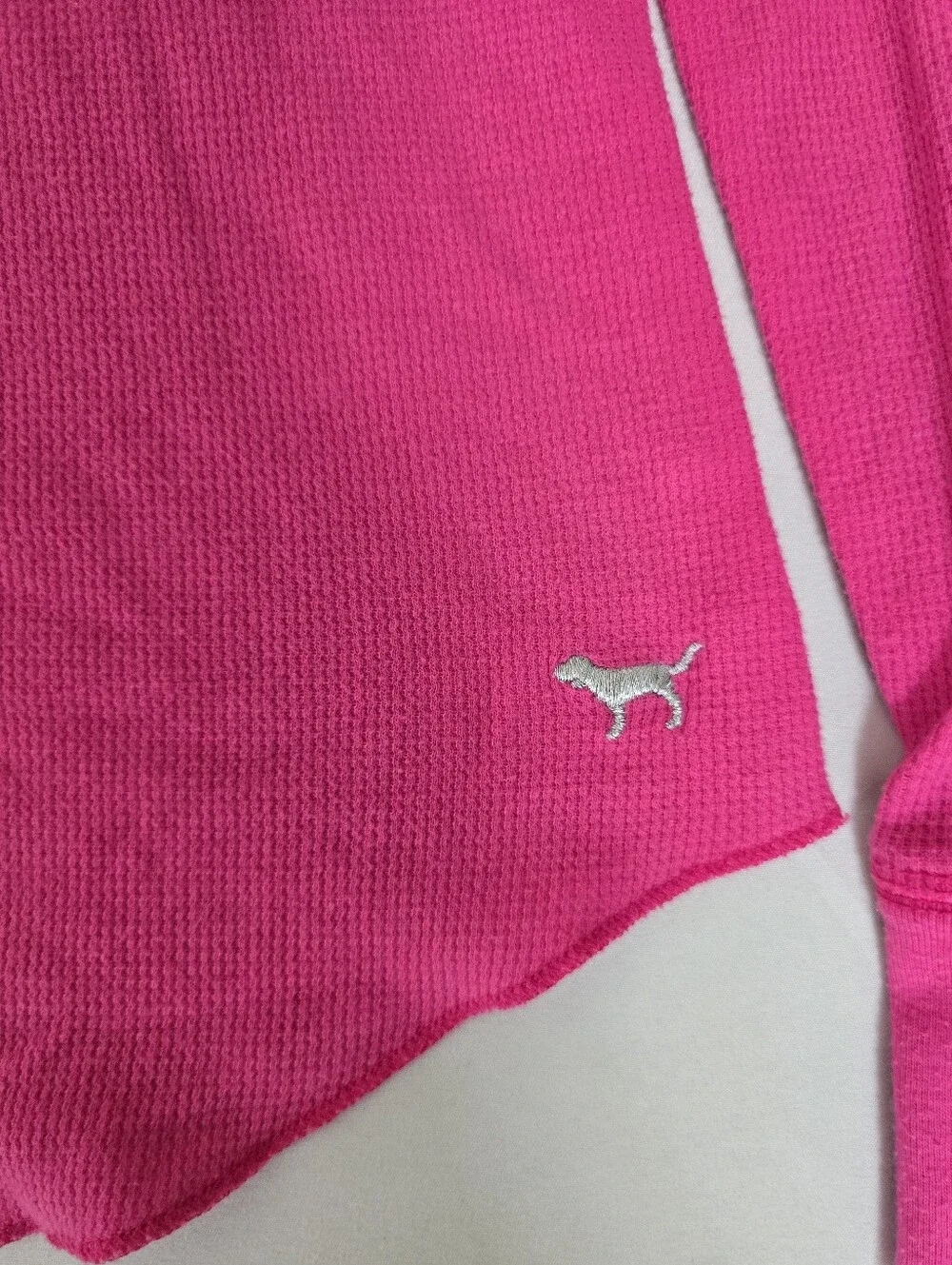 Victoria's Secret LOVE PINK Henley Size Small - Picture 5 of 9